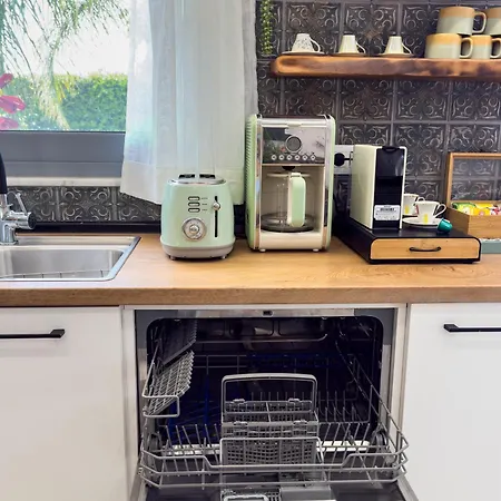 Villa Antonakis Secret Pool & Hot Tub Hideaway