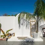 Вилла Antonakis Secret Pool & Hot Tub Hideaway Кремасти