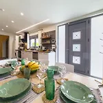 Antonakis Secret Pool & Hot Tub Hideaway וילה קרמסטי