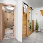 וילה Antonakis Secret Pool & Hot Tub Hideaway *