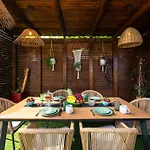 Antonakis Secret Pool & Hot Tub Hideaway * קרמסטי