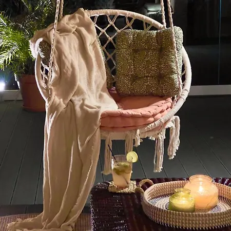 Βίλα Antonakisvilla - Luxury Pool, Jacuzzi & Seaview Retreat Κρεμαστή