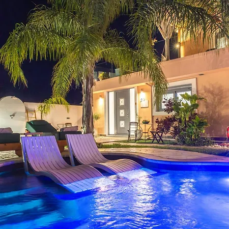 Antonakisvilla - Luxury Pool, Jacuzzi & Seaview Retreat Kremasti (Rhodes)