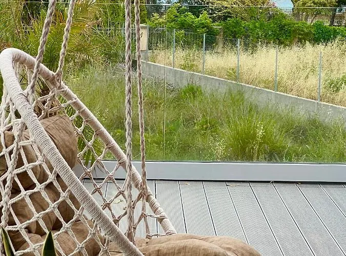 Antonakis Secret Pool & Hot Tub Hideaway * クレマスティ