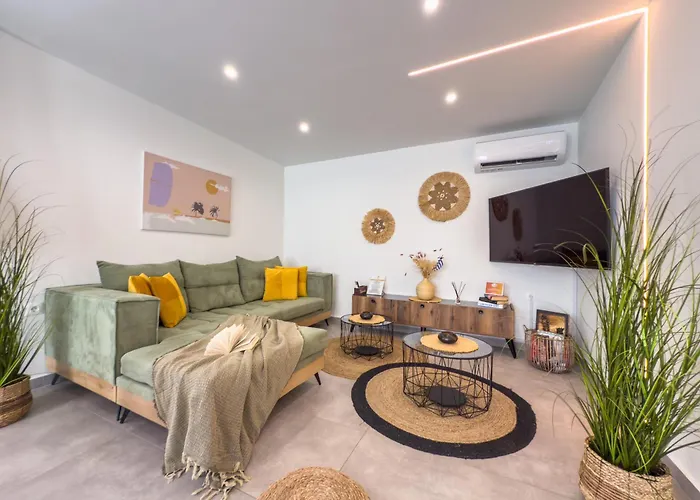 וילה Antonakis Secret Pool & Hot Tub Hideaway קרמסטי