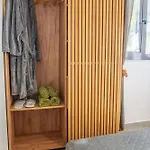 Antonakis Secret Pool & Hot Tub Hideaway Vilă