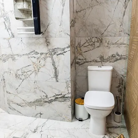 فيلة Antonakis Secret Pool & Hot Tub Hideaway