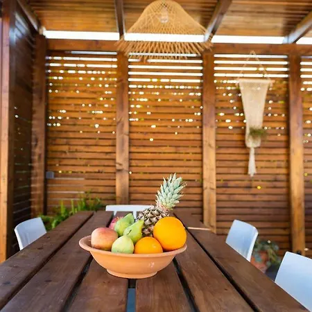 Antonakis Secret Pool & Hot Tub Hideaway Villa