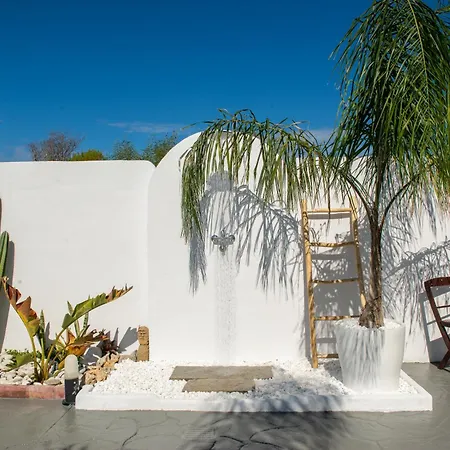 Villa Antonakis Secret Pool & Hot Tub Hideaway Kremastí