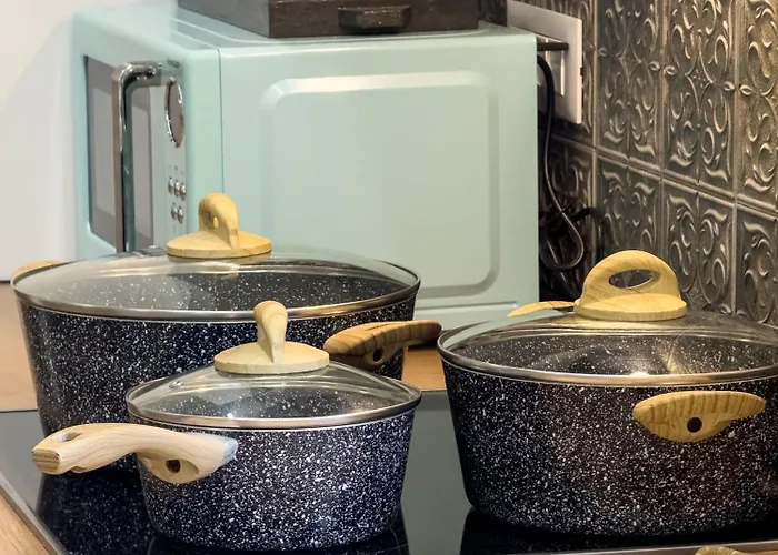 Villa Antonakis Secret Pool & Hot Tub Hideaway Kremasztí