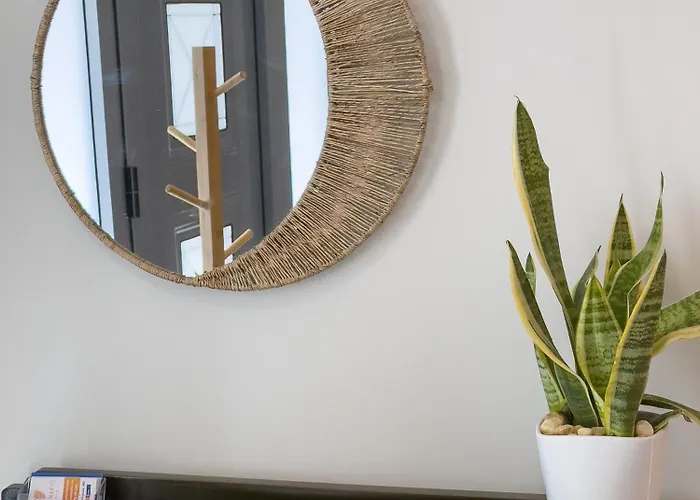 Antonakis Secret Pool & Hot Tub Hideaway Villa